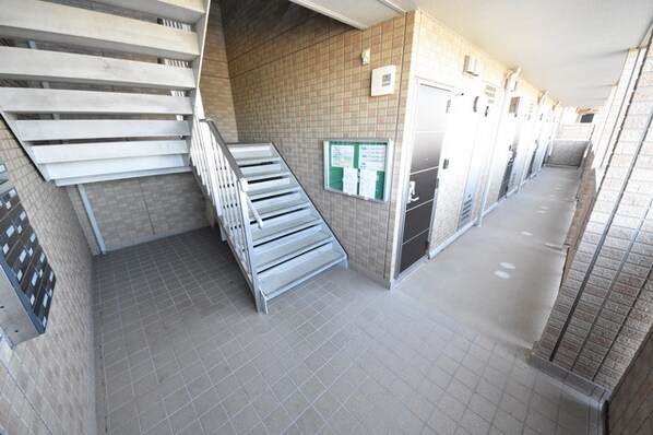 ベルソス高倉Bの物件内観写真